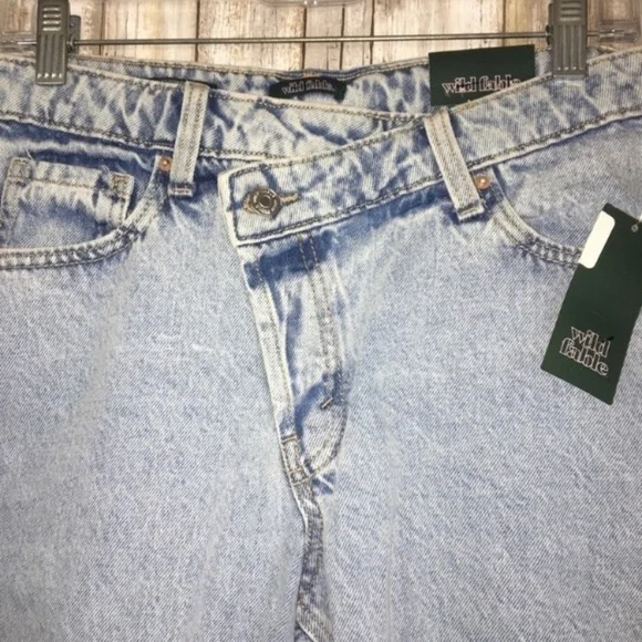 NWT Wild Fable High Rise Bermuda Shorts - Picture 3 of 6